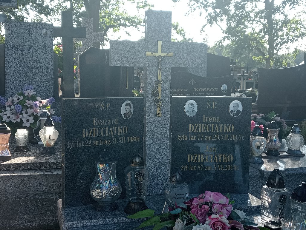 ROMAN JERZY Dzieciątko 1954 Sadowne - Grobonet - Wyszukiwarka osób pochowanych